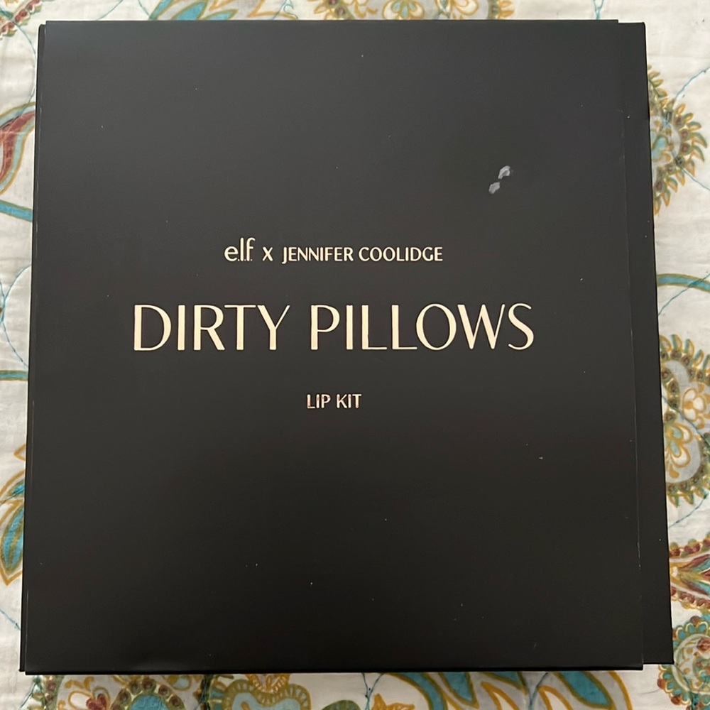 e.l.f. x Jennifer Coolidge Dirty Pillows Lip Kit